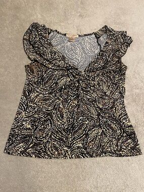 Susan Lawrence Black & Cream Swirl Print Ruffle V-Neck Camisole